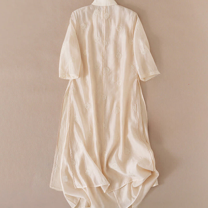 Buddha Stones Robe maxi à broderie florale, col montant à boutons brandebourg et fente latérale, manches mi-longues - image 3