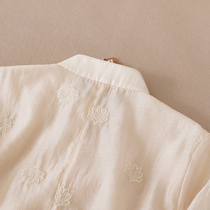 Buddha Stones Robe maxi à broderie florale, col montant à boutons brandebourg et fente latérale, manches mi-longues - image 5