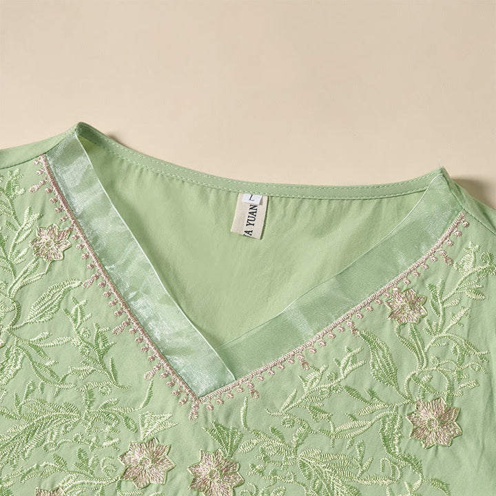 Buddha Stones T-shirt à manches courtes en polyester à motif floral décontracté et col en V pour femme - image 2