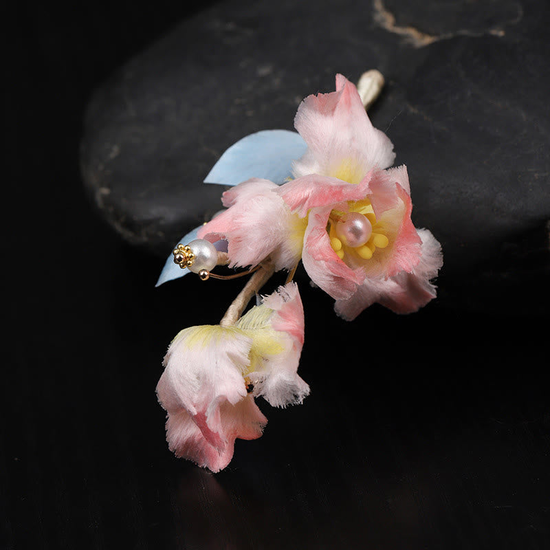 Buddha Stones Broche de protection en soie artisanale ornée d'un iris rose - image 2