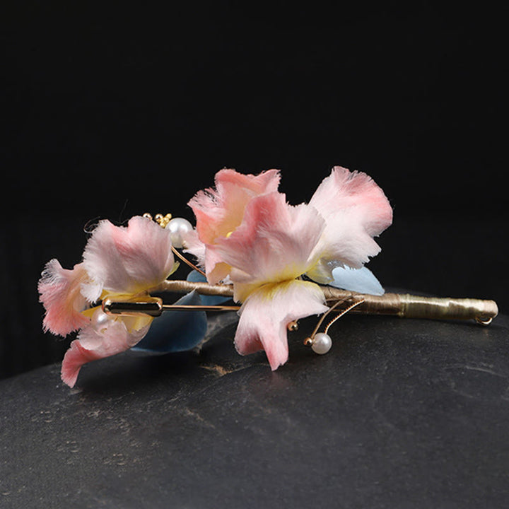 Buddha Stones Broche de protection en soie artisanale ornée d'un iris rose - image 5