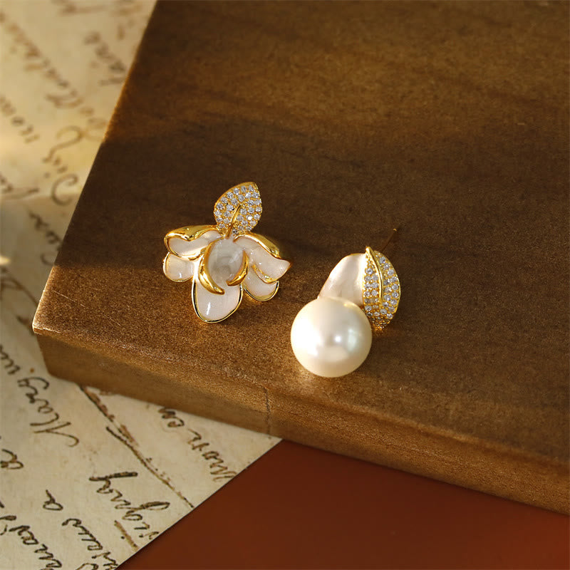 Buddha Stones Boucles d'oreilles puces en cuivre et zircon, motif camélia, porte-bonheur - Blanc - image 1