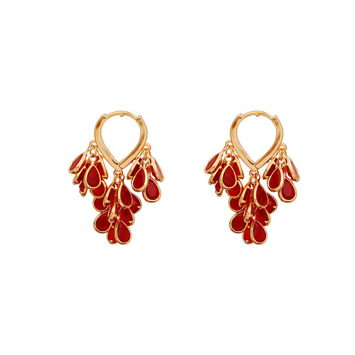 Buddha Stones Boucles d'oreilles créoles en cuivre avec pompon en forme de goutte d'eau rouge - image 4
