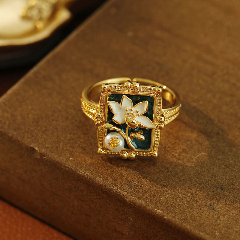 Buddha Stones Bague de richesse en cuivre et perle, peinte à l'huile vintage, représentant une fleur de lotus. - image 1