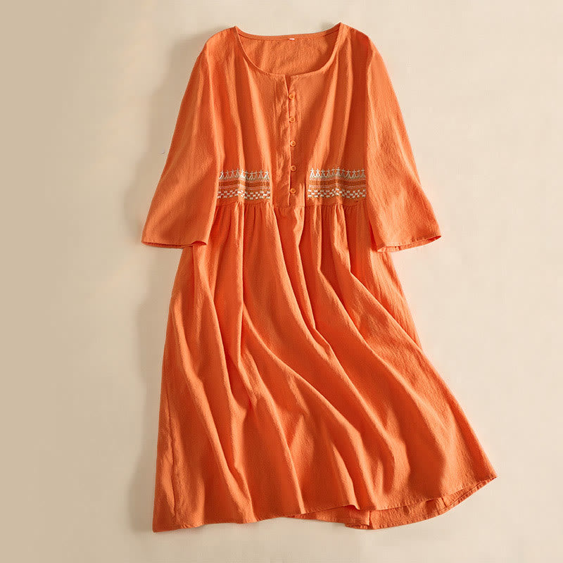 Robe midi femme à manches courtes et poches, ornée de broderies géométriques en forme de Buddha Stones - image 0