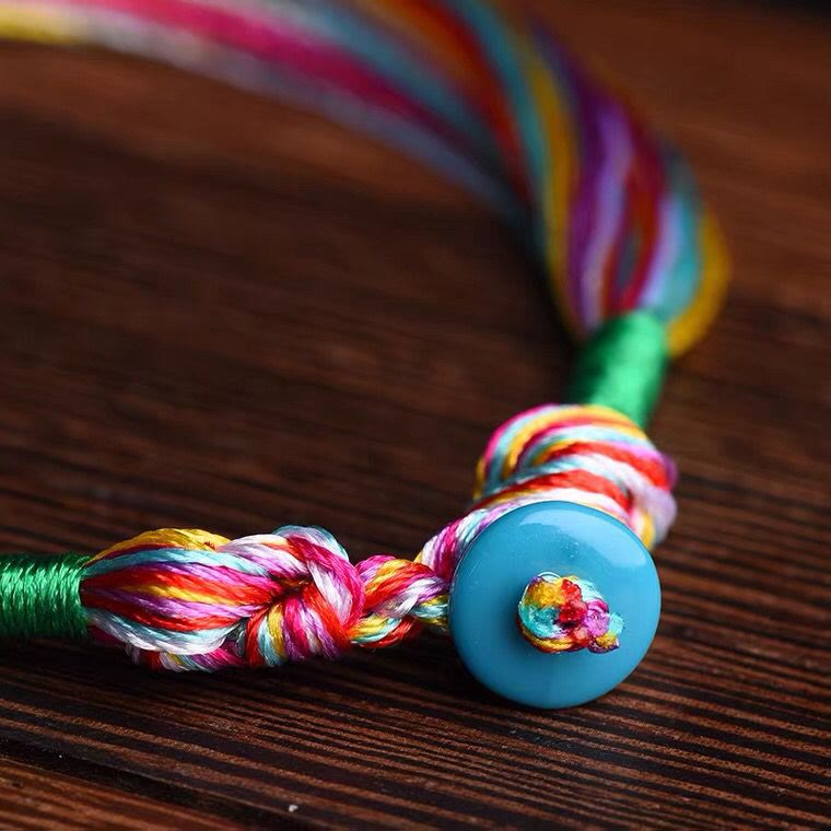 Bracelet tibétain fait main en Buddha Stones avec cinq fils colorés pour protection du festival des bateaux-dragons, pour adultes et enfants