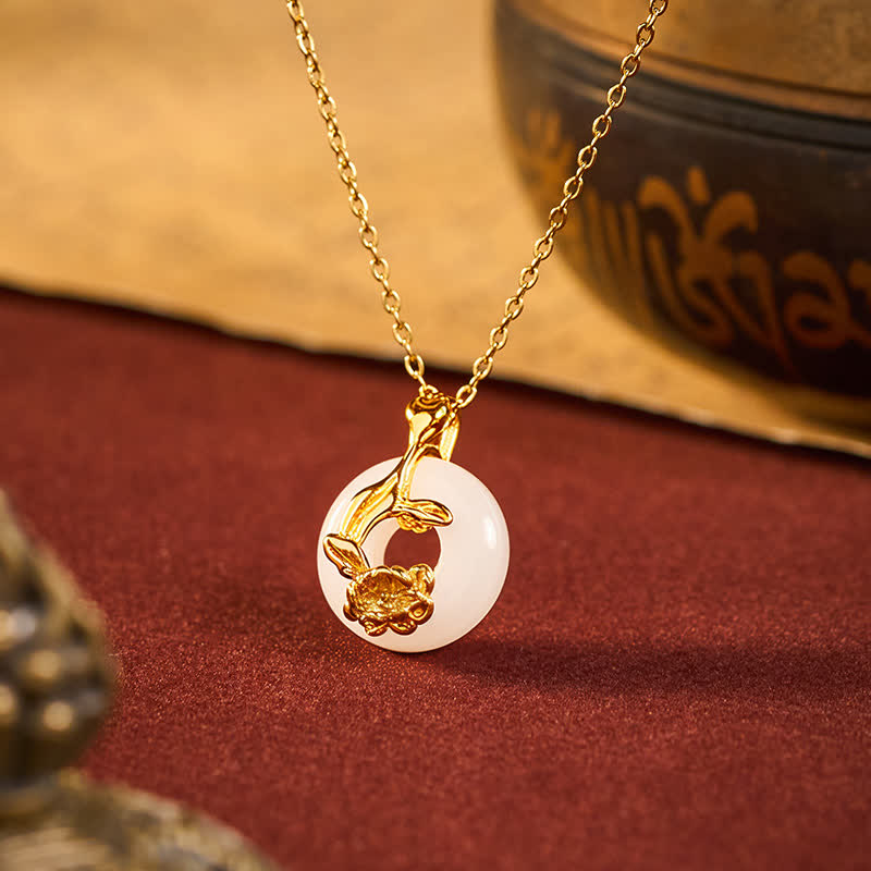 Buddha Stones Boucle de la paix en argent sterling 925 avec pivoine et pendentif Hetian en jade blanc, symbole de bénédiction. - Boucle Pivoine et Paix - Jade blanc (Harmonie ♥ Chance) - image 0