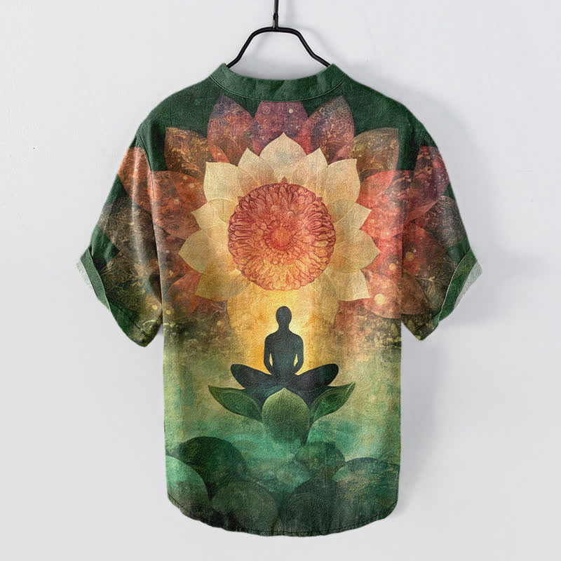Buddha Stones Chemise à manches courtes et demi-boutonnée pour homme, motif lotus méditant en coton - image 1