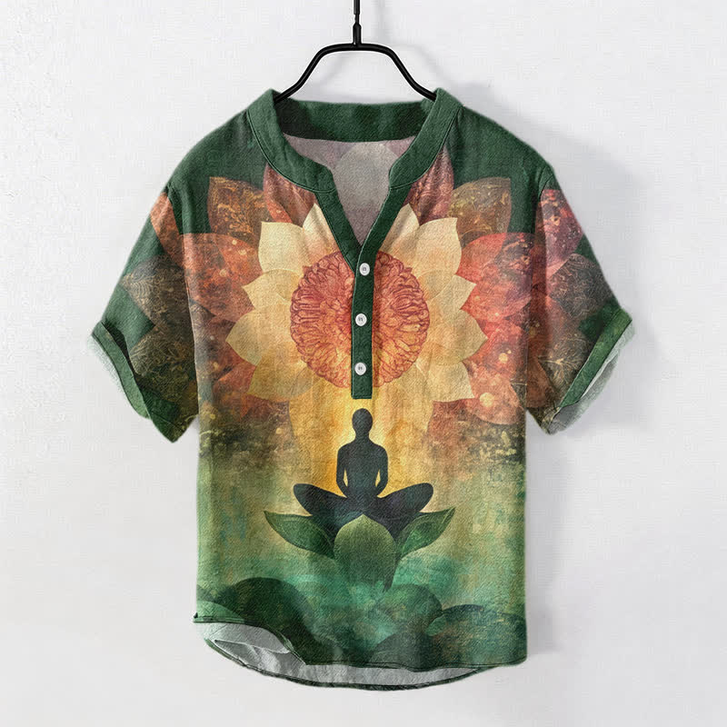Buddha Stones Chemise à manches courtes et demi-boutonnée pour homme, motif lotus méditant en coton - Vert d'eau - US/UK/AU50，EU60 (5XL) - image 0