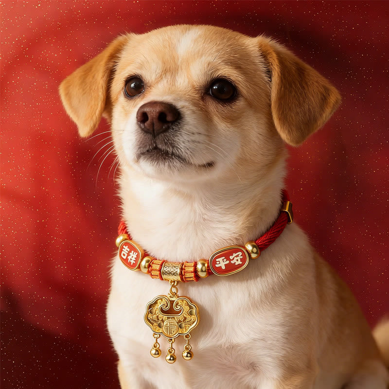 Buddha Stones Collier ajustable pour chats et chiens avec perles rouges et symbole Fu porte-bonheur - Paisible Écluse d'Or - 25-50 cm - image 0
