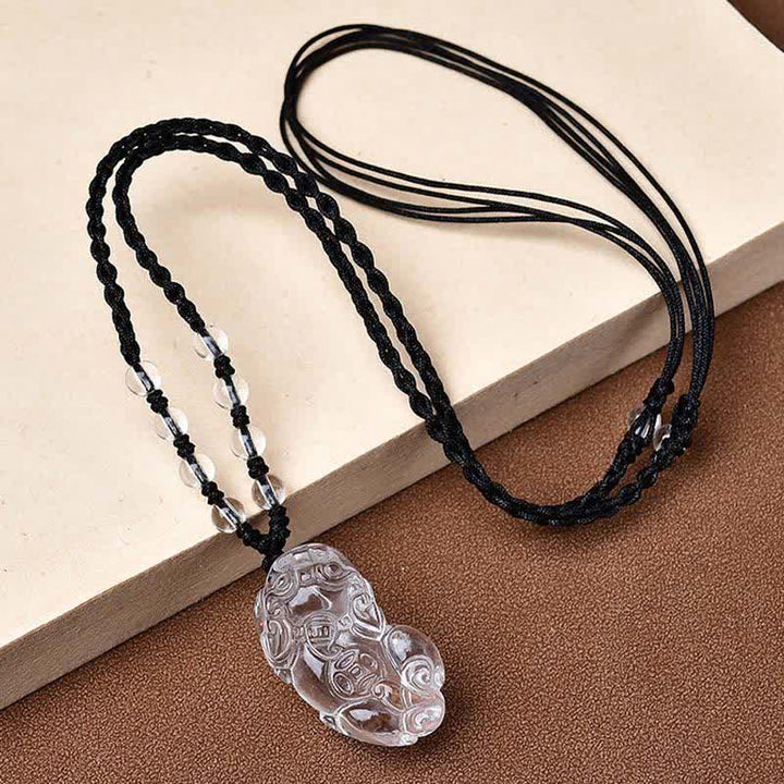 Buddha Stones Collier en corde de perles de quartz clair naturel Pixiu - Un Pixiu tourné vers la droite - Quartz clair (33*18,8*11 mm) - image 0