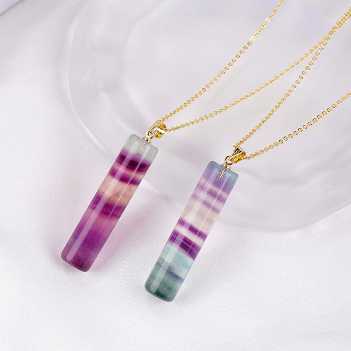 Buddha Stones Pendentif cylindrique de protection en fluorite naturelle colorée - image 4