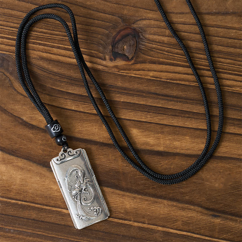 Buddha Stones Pendentif en cuivre plaqué argent avec corde de dragon, symbole de force. Collier avec pendentif en forme de corde de dragon, résistant. - image 1