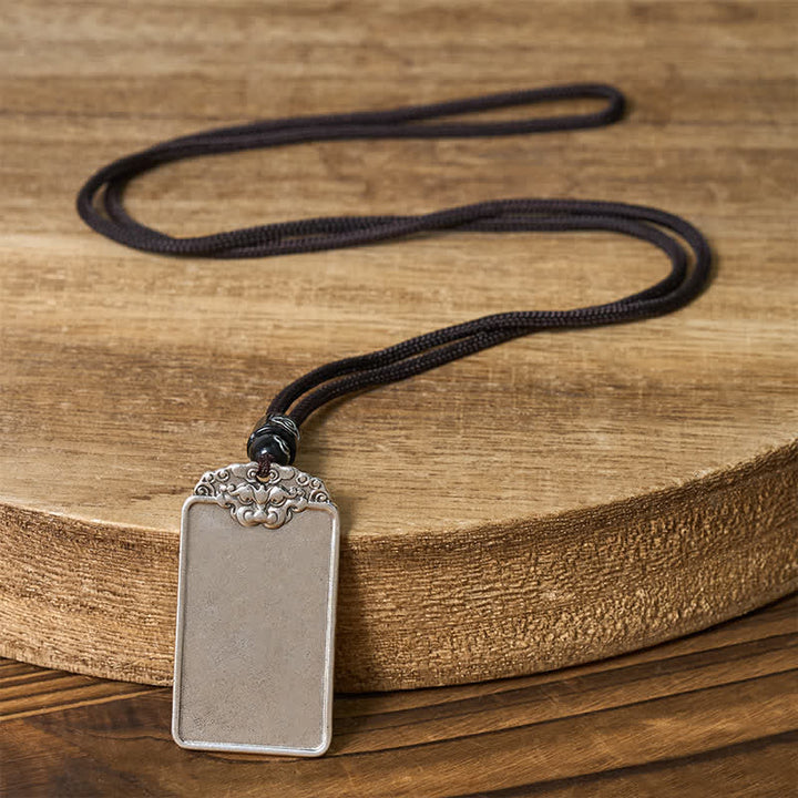 Buddha Stones Collier pendentif tête d'animal en cuivre, symbole d'équilibre « Paix et Tranquillité ». - image 2