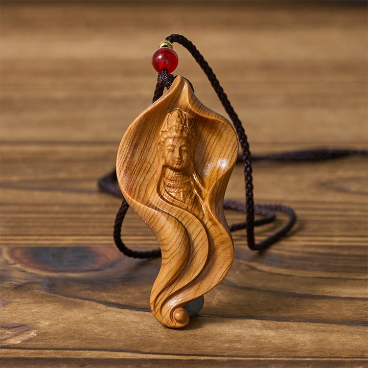 Buddha Stones Guanyin Kwan Yin Avalokiteśvara Feuille de Lotus Platycladus Orientalis Collier Pendentif de richesse en bois - image 1