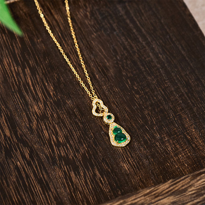 Collier pendentif en cuivre avec pendentif en forme de calebasse creuse colorée en Buddha Stones et équilibre des couleurs. - image 4
