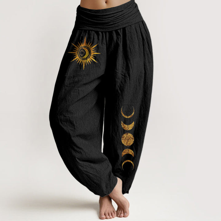Buddha Stones Pantalon harem à taille élastique pour femme, en pur coton doré, motif phases du soleil et de la lune - Noir - US16，UK/AU20，EU48 (3XL) - image 0