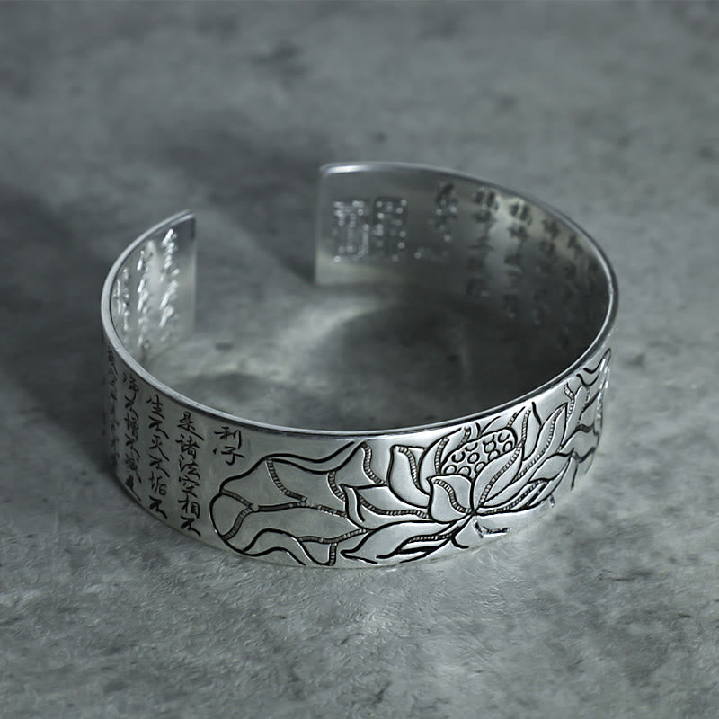 Bracelet porte-bonheur tibétain en cuivre blanc Buddha Stones et lotus
