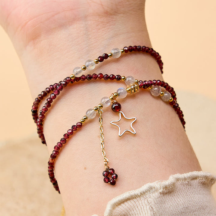 Buddha Stones Bracelet Passion à triple tour en grenat naturel et étoiles - image 4