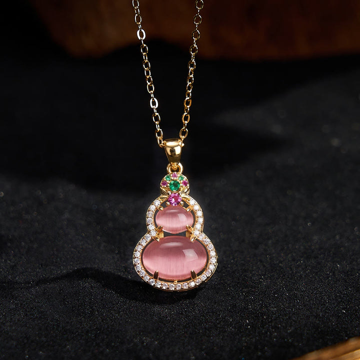Buddha Stones Pendentif en calcédoine rose en forme de gourde, symbole d'optimisme. - image 2