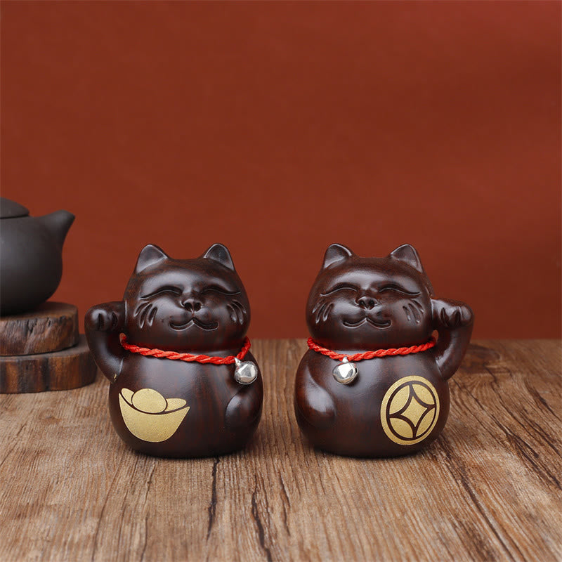 Buddha Stones Mini chat porte-bonheur en bois d'ébène sculpté, décoration de 8 cm - 2 pièces (boîte cadeau) - 8 cm (la couleur et la taille peuvent varier) - image 0