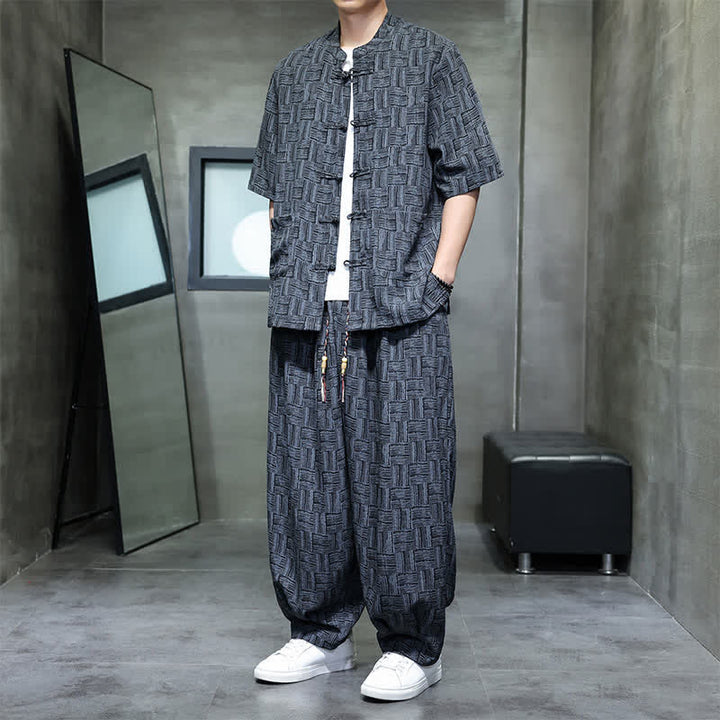 Buddha Stones Ensemble homme 2 pièces : chemise à manches courtes à col mandarin et boutons brandebourg, style géométrique, pantalon harem avec poches. - Gris ardoise foncé - US/UK/AU48，EU58 (6XL) - image 0