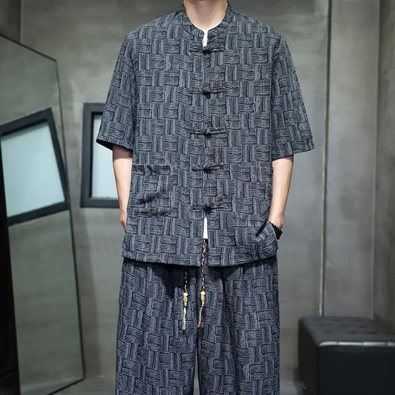 Buddha Stones Ensemble homme 2 pièces : chemise à manches courtes à col mandarin et boutons brandebourg, style géométrique, pantalon harem avec poches. - image 9