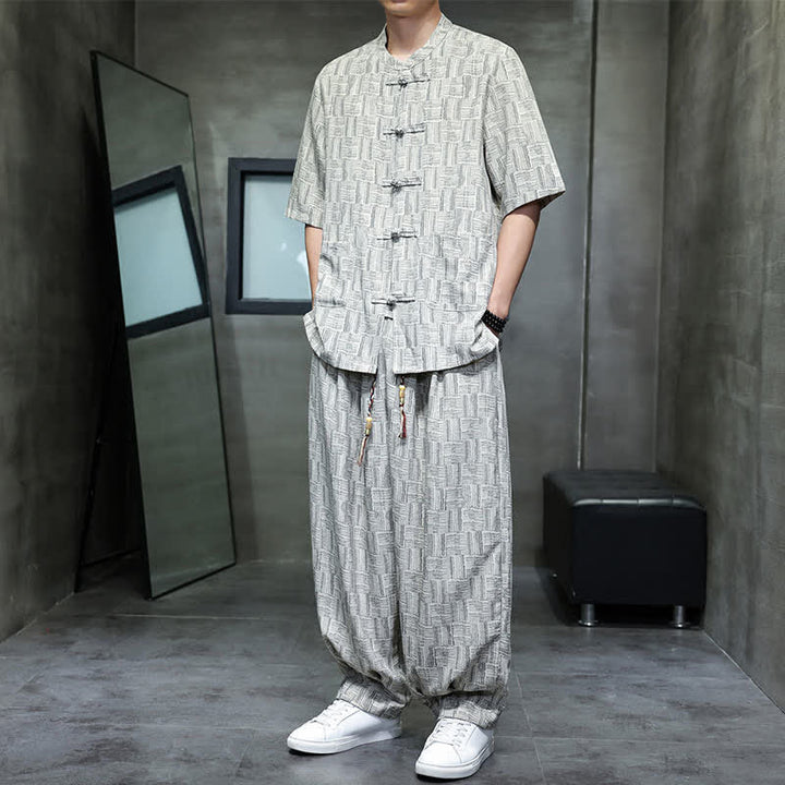 Buddha Stones Ensemble homme 2 pièces : chemise à manches courtes à col mandarin et boutons brandebourg, style géométrique, pantalon harem avec poches. - Beige - US/UK/AU48，EU58 (6XL) - image 10