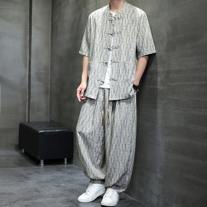 Buddha Stones Ensemble homme 2 pièces : chemise à manches courtes à col mandarin et boutons brandebourg, style géométrique, pantalon harem avec poches. - image 14