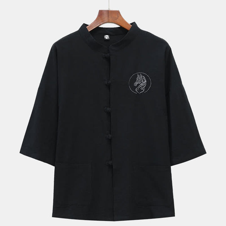 Buddha Stones Chemises d'été pour hommes à manches courtes, col mandarin, broderie cheval, boutons brandebourg, couleur unie, avec poches - Noir - US/UK/AU46，EU56 (5XL) - image 6