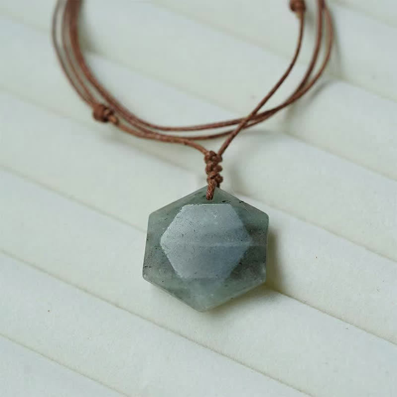 Buddha Stones Collier pendentif en agate indienne, quartz clair et améthyste sculptés en forme d'étoile de David, symbole de guérison. - Labradorite - image 28