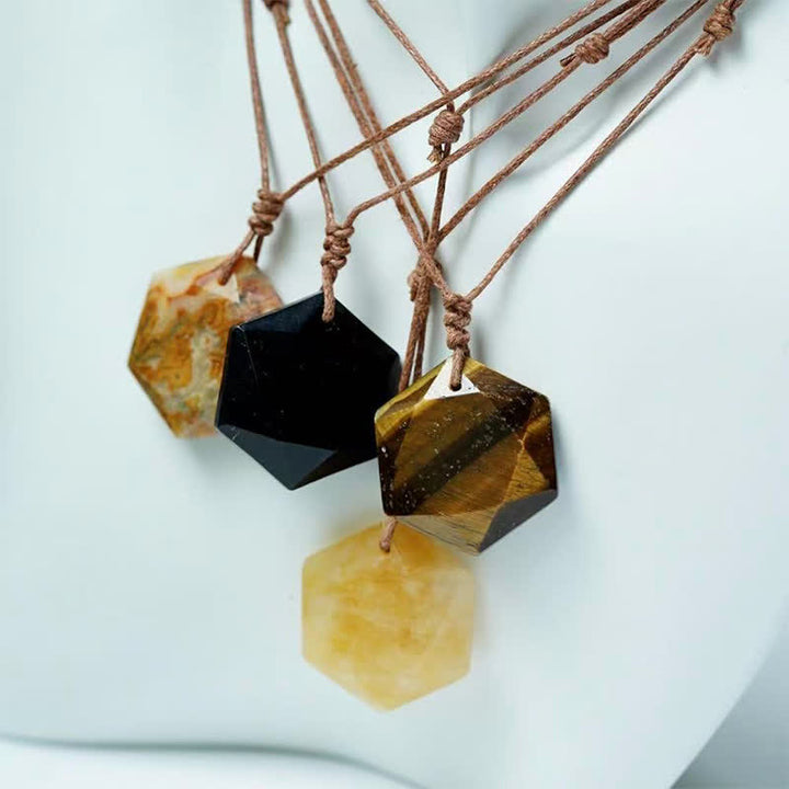 Buddha Stones Collier pendentif en agate indienne, quartz clair et améthyste sculptés en forme d'étoile de David, symbole de guérison. - image 31