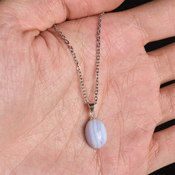 Buddha Stones Collier pendentif en agate dentelle bleue naturelle et cristalline, chaîne et pendentif. - image 5