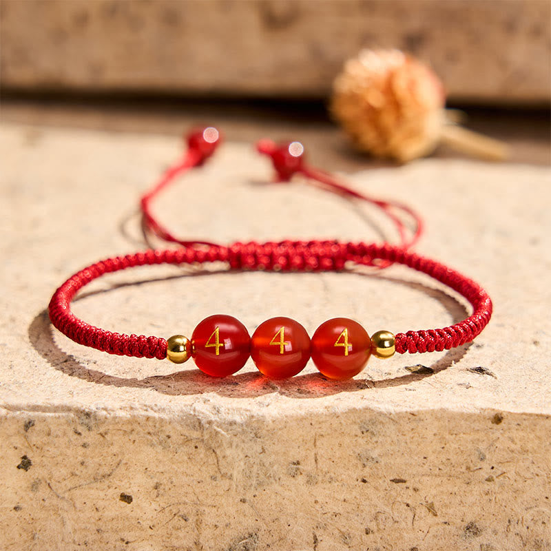 Buddha Stones Bracelet tressé ajustable avec chiffres angéliques, cordon rouge et perles d'agate rouge, porte-bonheur. - 444 Nombre angélique - Cordon rouge (tour de poignet 15-22 cm) - image 0