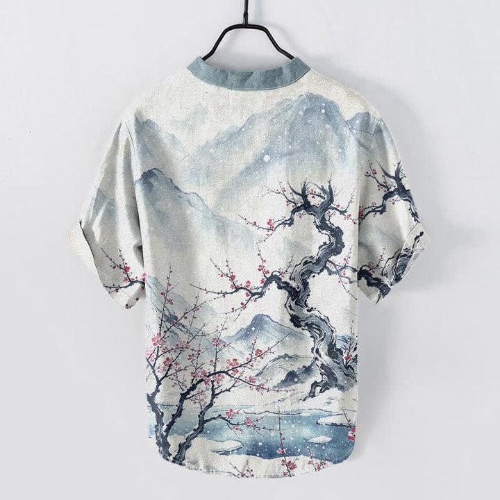 Buddha Stones Chemise à manches courtes pour homme, en coton délavé, à motif prune des montagnes et demi-boutonnage - image 1