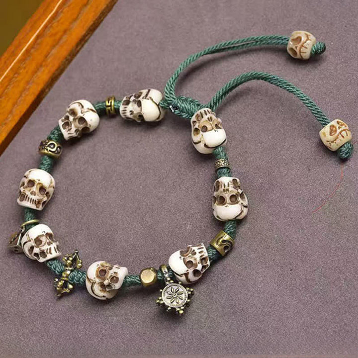 Buddha Stones Bracelet en perles d'os du Seigneur de la Forêt des Cadavres, symbole de nouveau départ - Corde verte (Tour de poignet : 17-23 cm) - image 0