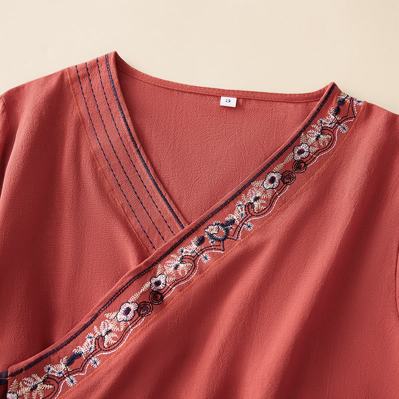 Chemise femme décontractée à manches longues, col en V et bretelles, ornée de fleurs brodées et de Buddha Stones - image 1