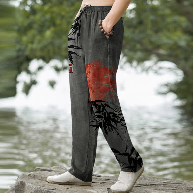 Buddha Stones Pantalon fuselé pour homme avec poches, imprimé bambou et soleil, en coton encre - image 5
