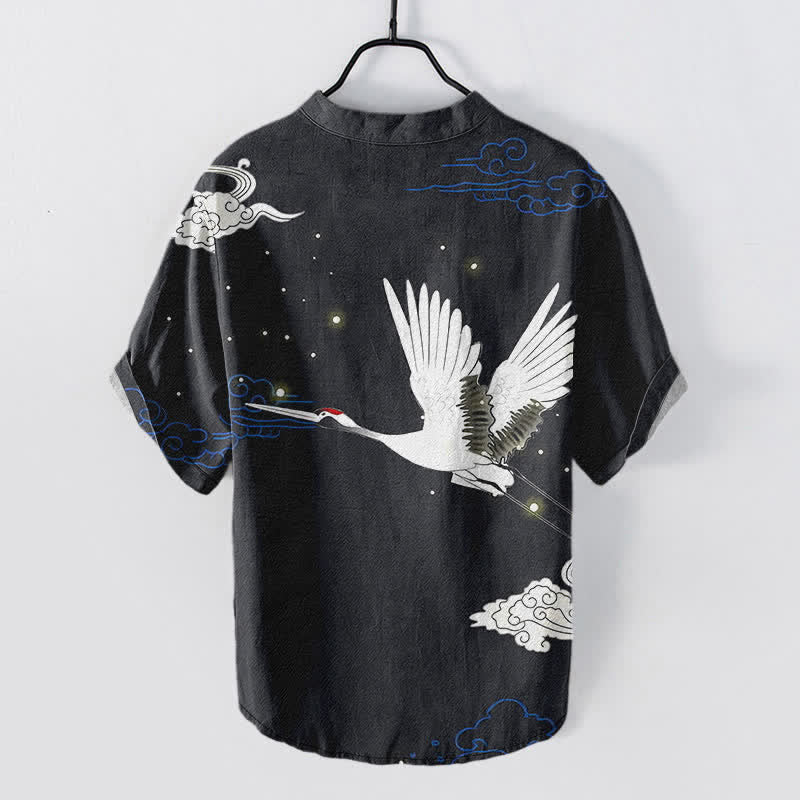 Buddha Stones Chemise homme à manches courtes et demi-boutonnée en coton à motif de grues volantes et de nuages - image 1