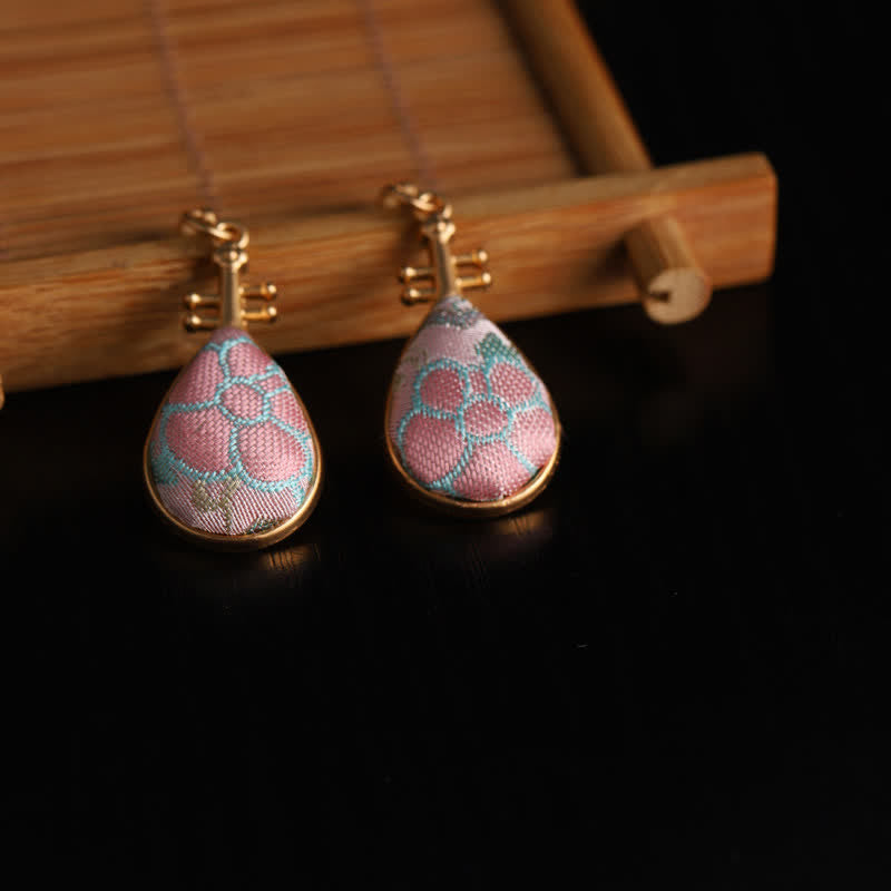 Buddha Stones Boucles d'oreilles artisanales en forme de larme, motif floral en brocart Song, harmonie en brocart. - image 4