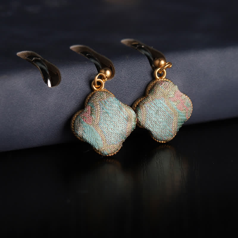 Buddha Stones Boucles d'oreilles pendantes Song Brocade en soie artisanale, motif floral harmonieux - Brocart Chant (Prospérité♥Harmonie) - image 0