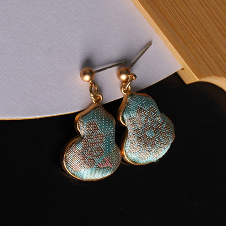 Buddha Stones Boucles d'oreilles pendantes artisanales en brocart Song, en forme de gourde, motif floral et bénédiction - image 1