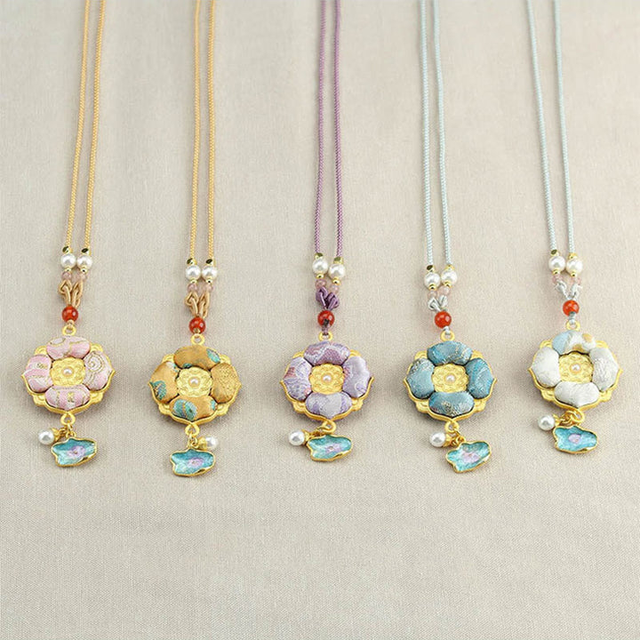 Buddha Stones Collier porte-bonheur en brocart Song à quatre feuilles et trèfle à quatre feuilles - image 19