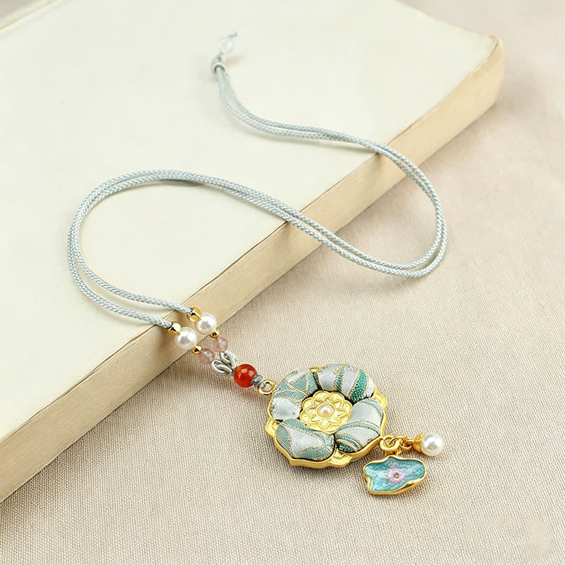 Buddha Stones Collier porte-bonheur en brocart Song à quatre feuilles et trèfle à quatre feuilles - image 14