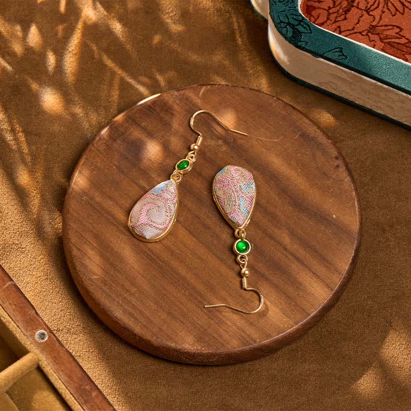 Buddha Stones Boucles d'oreilles pendantes en soie artisanale, motifs colorés harmonieux - image 3