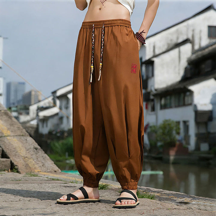 Buddha Stones Pantalon harem d'été décontracté avec cordon de serrage et broderie à caractères chinois, style intemporel, longueur cheville, poches. - Terre de sienne - US/UK/AU46，EU56 (5XL) - image 13
