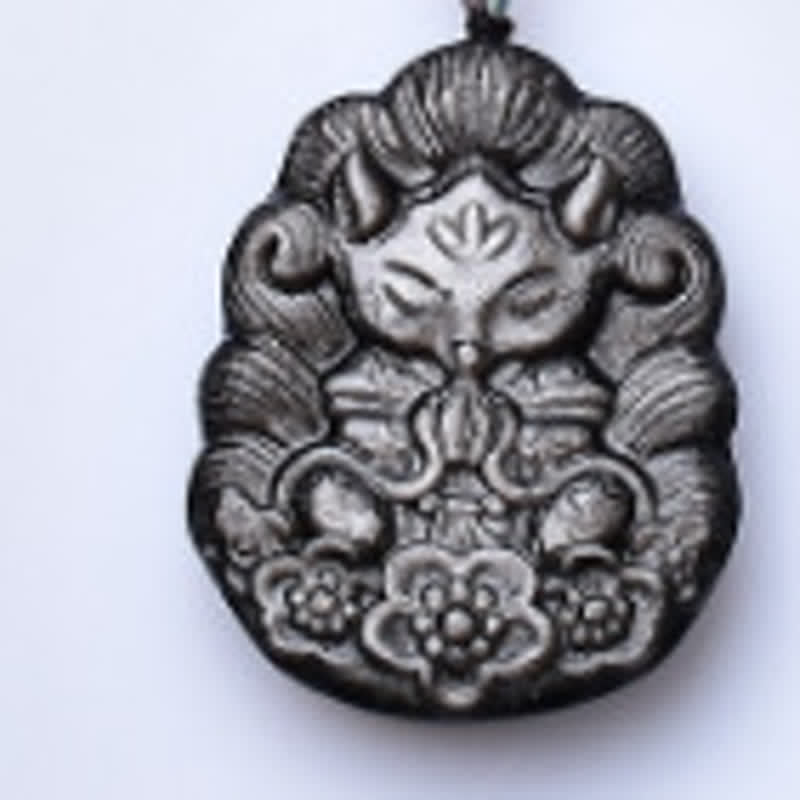 Buddha Stones Collier de protection en obsidienne noire sculpté à la main, représentant un renard à neuf queues. - image 2