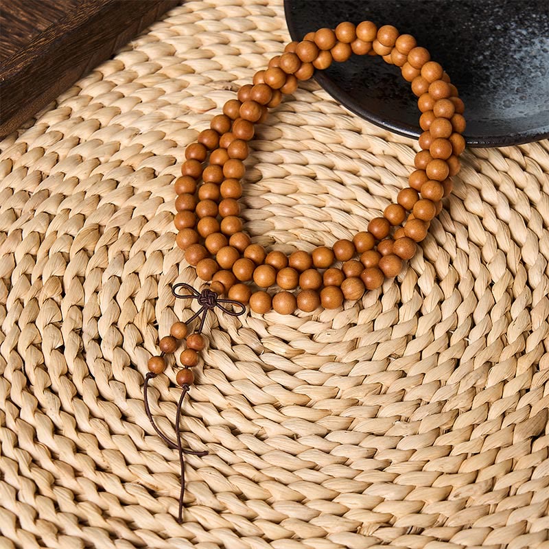 Buddha Stones Mala de perles rondes nouées, bénies par le bois de santal rouge, pour la méditation et la bénédiction. - 8 mm - Bois de santal rouge (Ancrage ♥ Méditation) - image 1