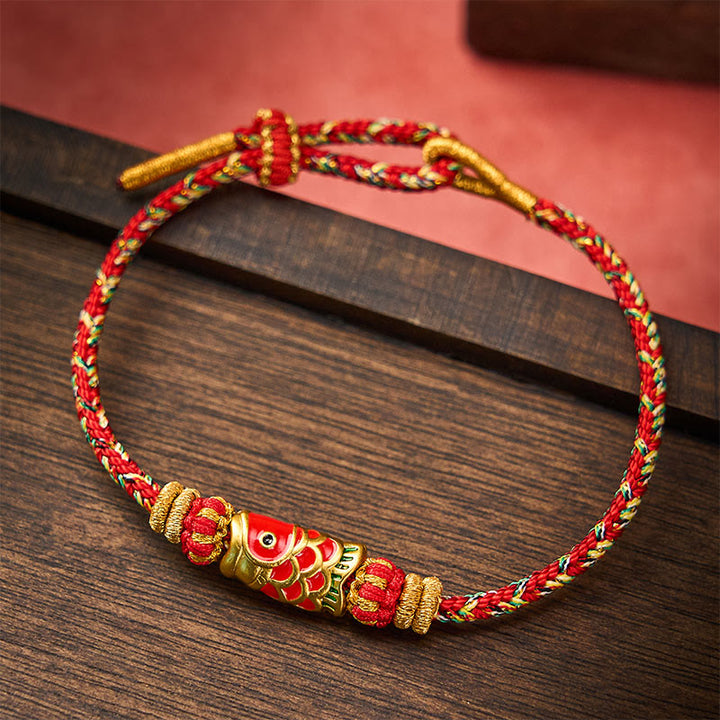 Buddha Stones Bracelet de protection en fil rouge tissé à la main, motif carpe koï et fleur - Rouge - Avec accessoire poisson koi - image 8