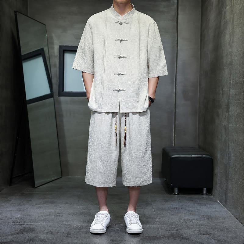 Buddha Stones Ensemble 2 pièces pour homme, style Tang, manches trois-quarts, boutons grenouille, couleur unie, longueur coude, pantalon court, tenue de méditation avec poches - Beige - US/UK/AU46，EU56 (5XL) - image 0